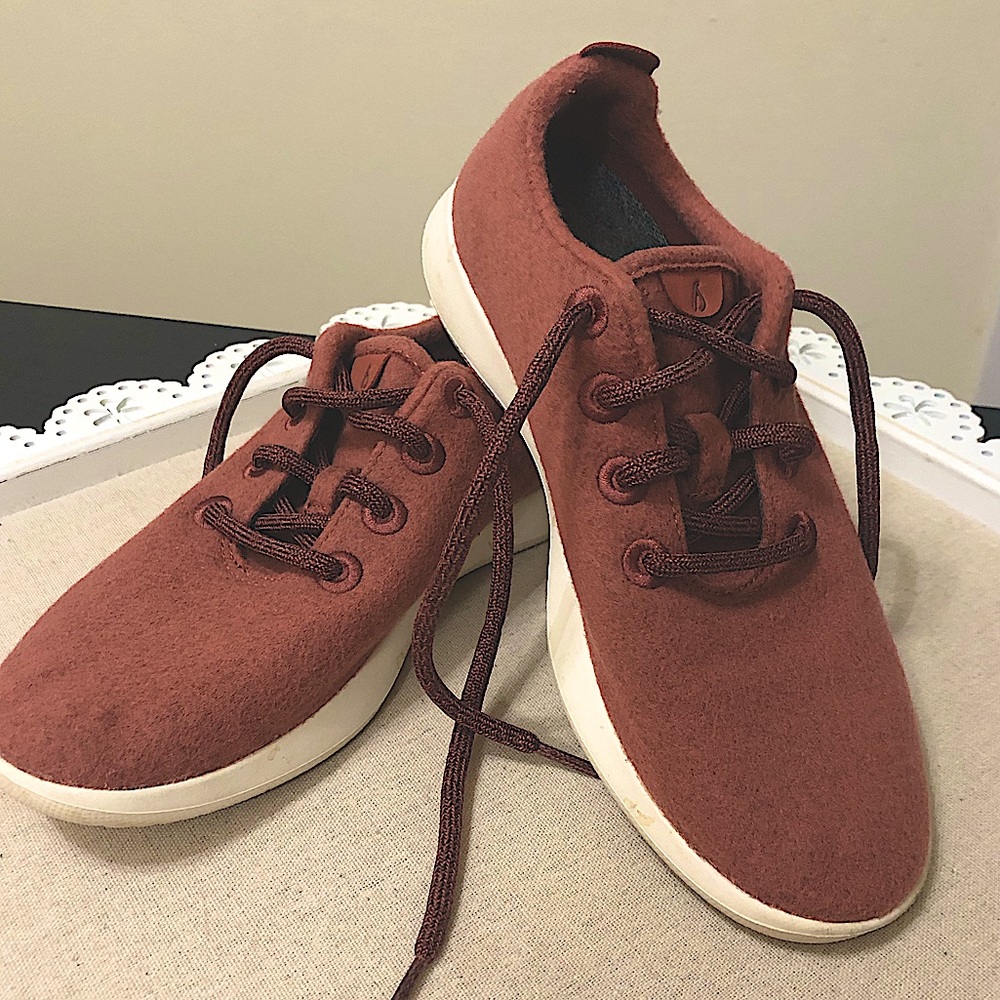 All Birds Woman’s Running Shoes In Washable Wool . Woman’s Size 8.